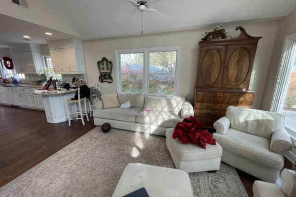 SITTING AREA