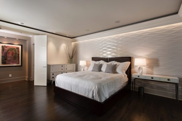serene primary bedroom 